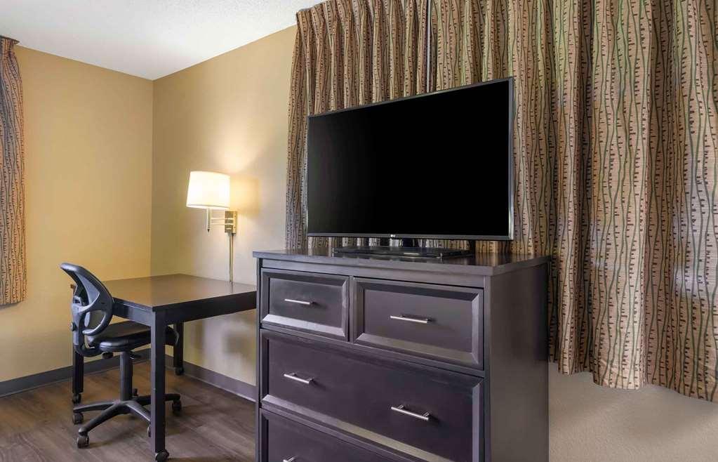 Extended Stay America Suites - St Petersburg - Clearwater - Executive Dr Largo Pokój zdjęcie