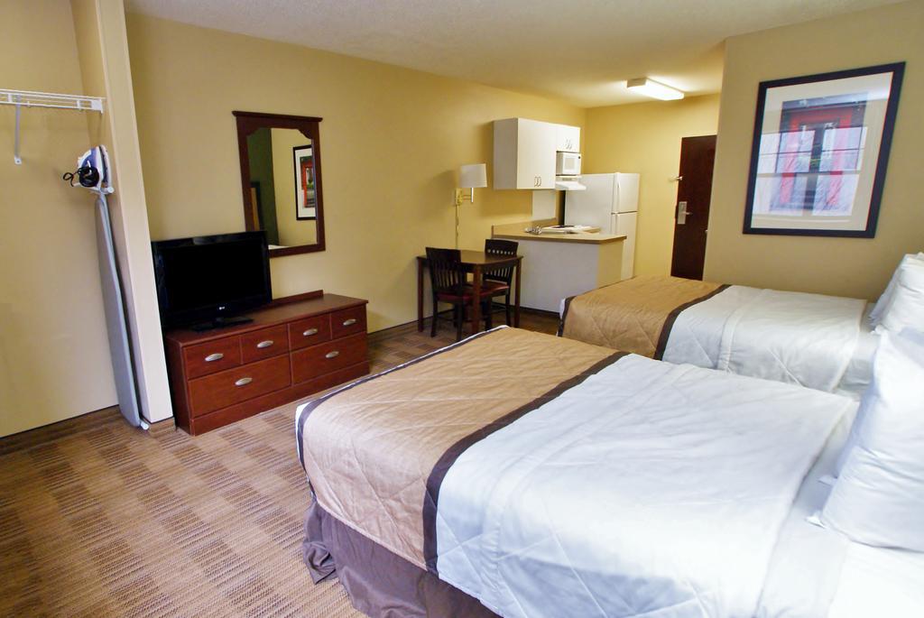 Extended Stay America Suites - St Petersburg - Clearwater - Executive Dr Largo Zewnętrze zdjęcie