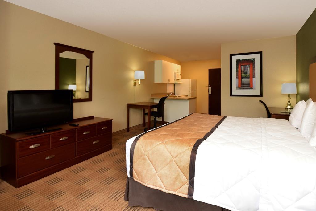 Extended Stay America Suites - St Petersburg - Clearwater - Executive Dr Largo Zewnętrze zdjęcie